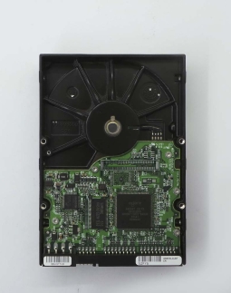 HD 80GB IDE MAXTOR Y26NMW8C