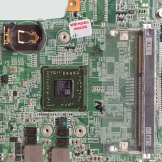 PLACA MÃE SEMP TOSHIBA NA 1402 71R-NH4KB4-TL20 COM DEFEITO