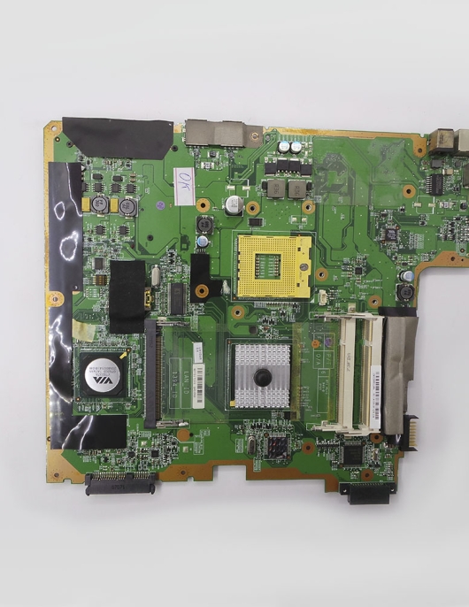 PLACA MÃE SEMP TOSHIBA IS-1522 50-71142-07 VER 0.8 FUNCIONANDO PLACA MÃE SEMP TOSHIBA IS-1522 50-71142-07 VER 0.8 FUNCIONANDO