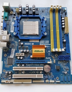 Placa Mae ASROCK N68C-M DESKTOP DDR3