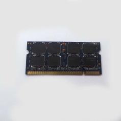 MEMORIA P/NOTEBOOK HYNIX DDR2 2GB 666Mhz HMP125S6EFR8C