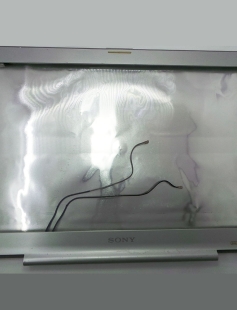 CARCAÇA DA TELA SONY VGN NR3420AH 