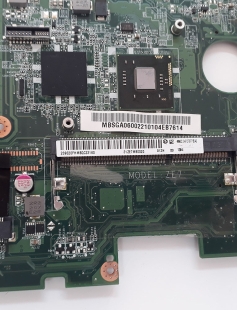 PLACA MÃE ACER ASPIRE ONE D270-1659 DA0ZE7M6D0 com defeito