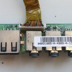 Placa USB / Áudio Positivo Premium/SIM Series 6-71-M74SA-D03A