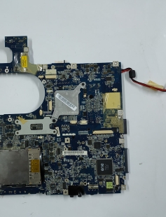 PLACA MAE TOSHIBA A135 LA-3401P COM DEFEITO