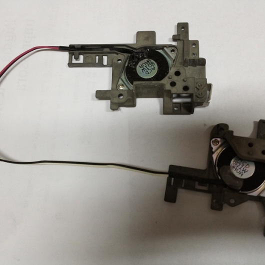 Alto-Falantes Sony PCG-7185L ACD8Ω1W9AVA