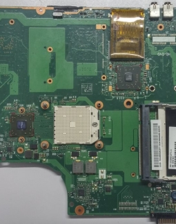PLACA MAE TOSHIBA SATELLITE A215 COM DEFEITO