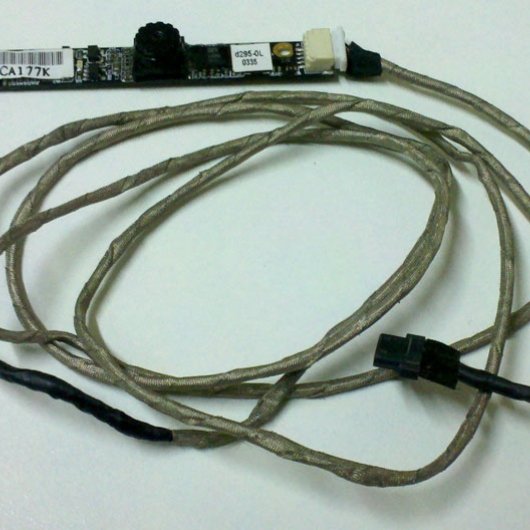 WEBCAM ORIGINAL SATELLITE COM CABO FLAT DC02000DG00