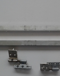 DOBRADICA COM HASTE HP DV4000 R/L 33.40e04 / 33.40e03